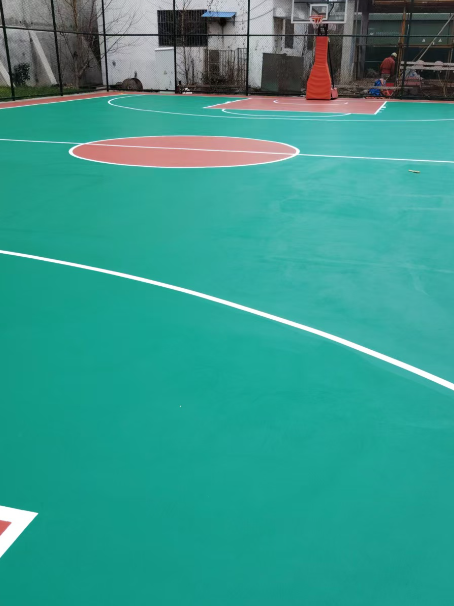 斗门 球场长期使用易出现地面开裂